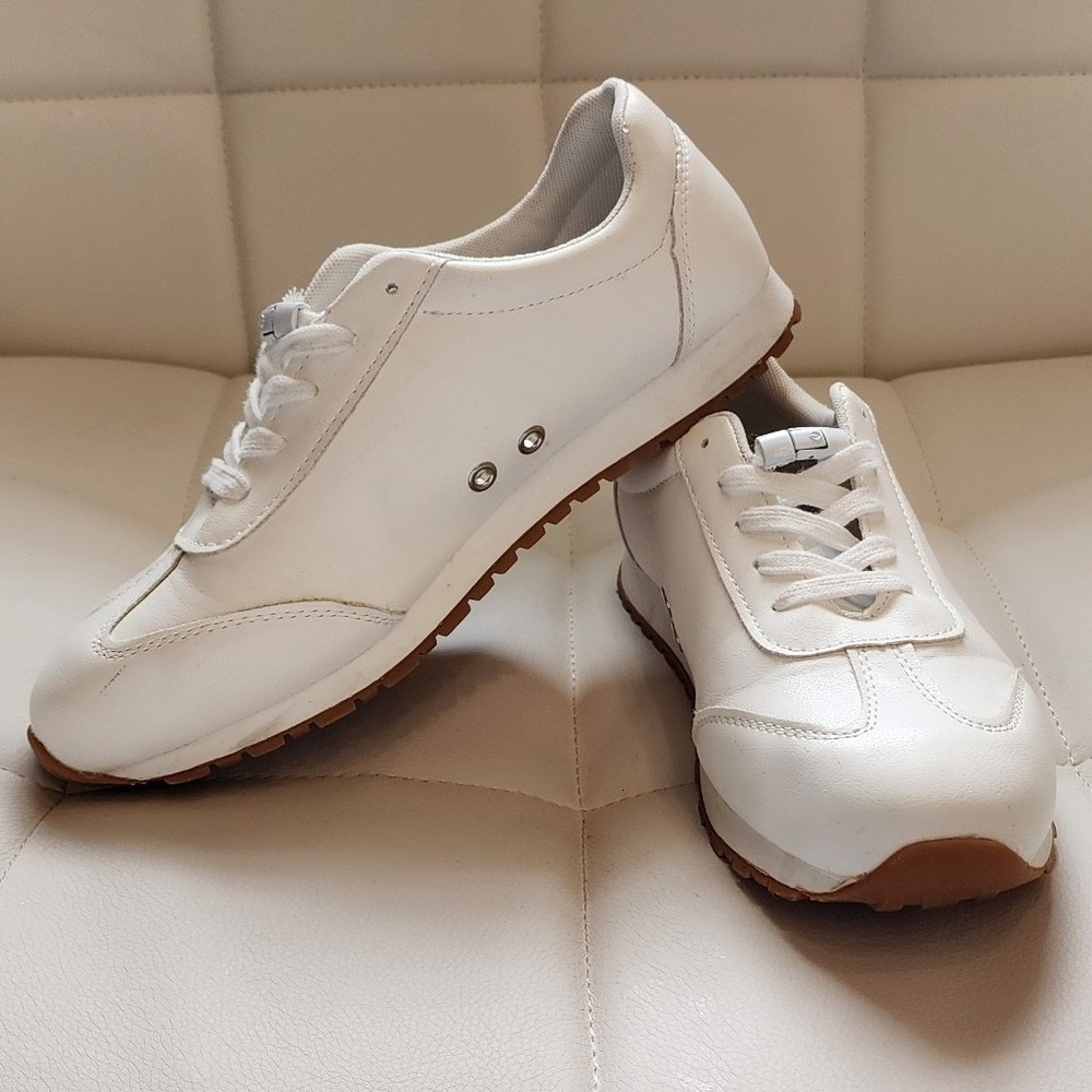 White Faux Leather Low Top Sneakers with Gum Sole and Side Grommets Womens